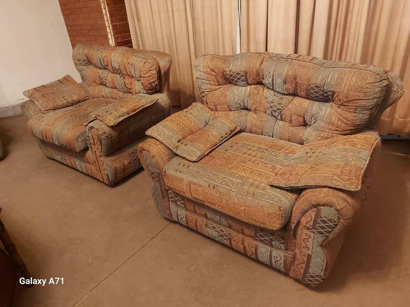 sofa 3 seater 4