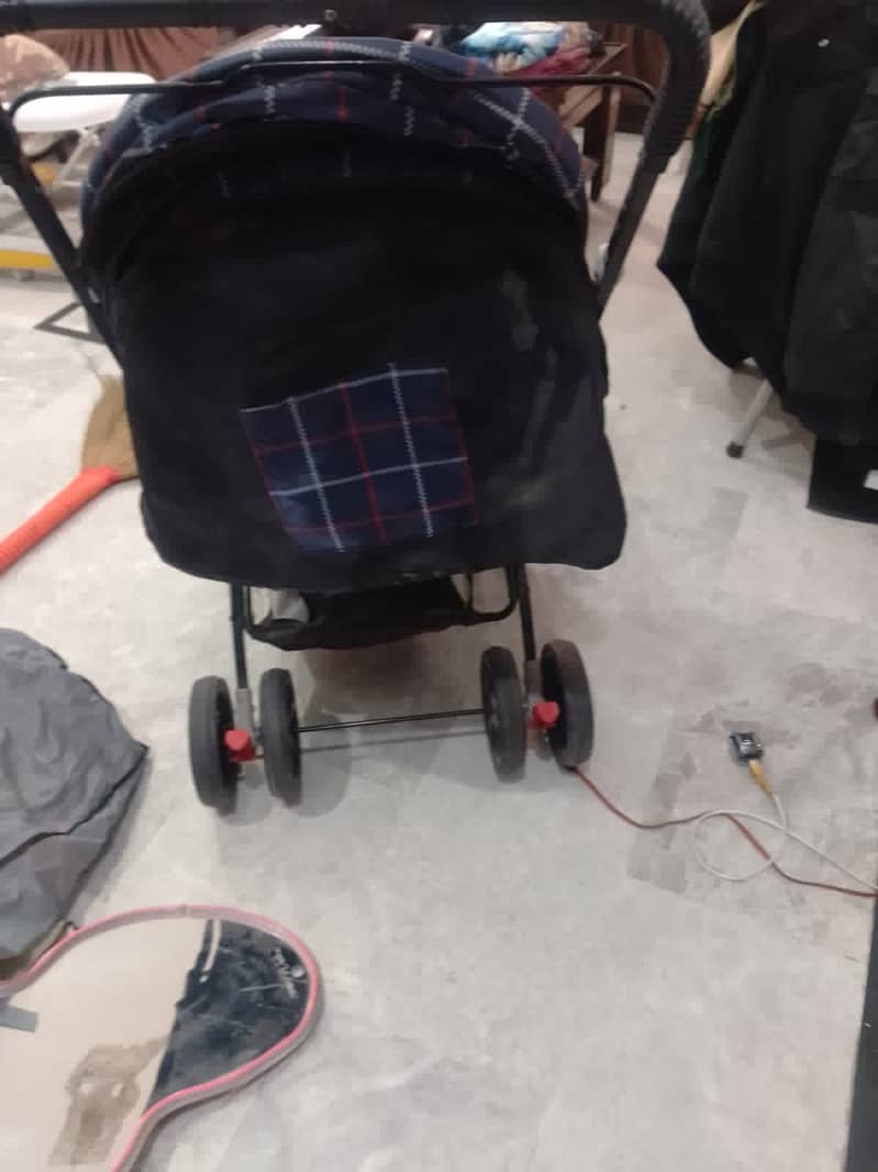 Pram Stroller 1