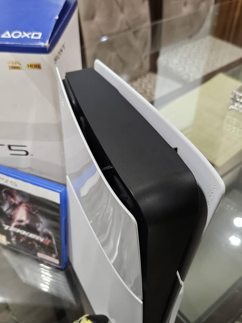 playstation 5 slim 1