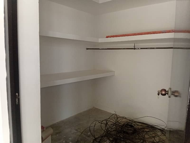 LOWER PORTION FOR RENT 10