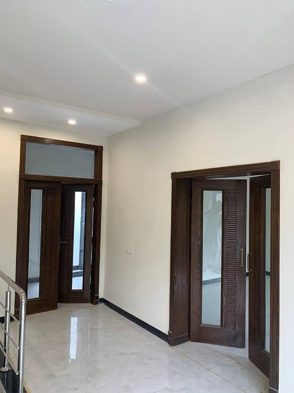 PORTION AVAILABLE FOR RENT 5