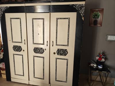 King size bed with Wardrobe (Almari)