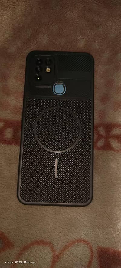 Infinix hot 10 box h  sath 4 128