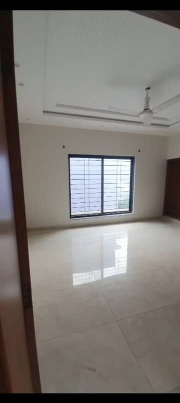 1 Kanal 3 Bed Upper Portion Available For Rent In Model Town Lahore
