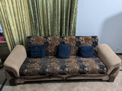 Sofa combed Condition Like a new
