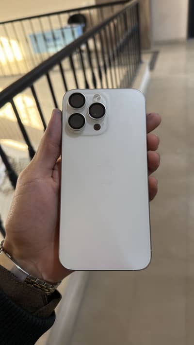 iphone 15 pro max FU