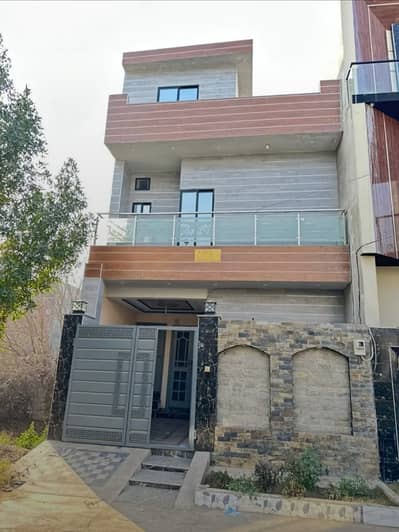3.5 Marla house available for sale at very reasonable price