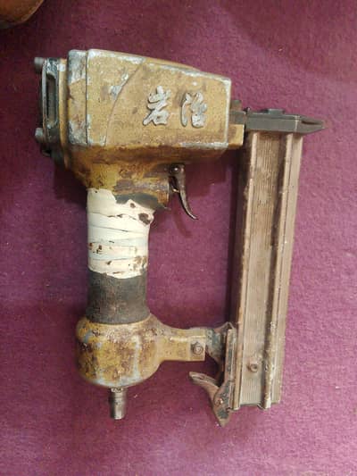 Duo-Fast Strip Nailer 130 PSIG Max