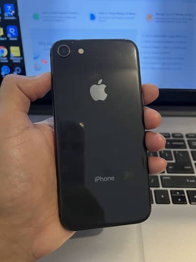 iPhone 8 64GB PTA
