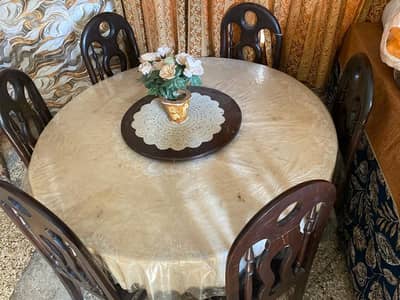 Dinning Table with 6 chairs