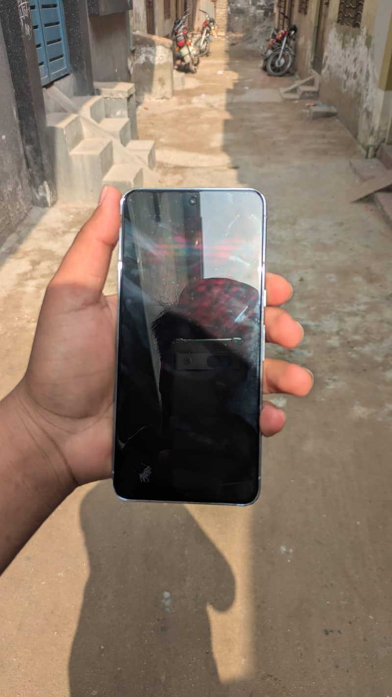 google pixel 8 pro 4