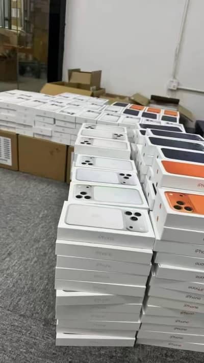 i Phone xmx 11,12,13,14,15,16 pro max on instalment Whatsap 3293905760