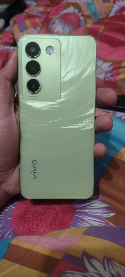 Vivo Y100 8/256 with box just body change for fresh look read add