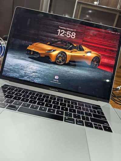 MacBook 2018 pro || 15 inch || 16gb ram