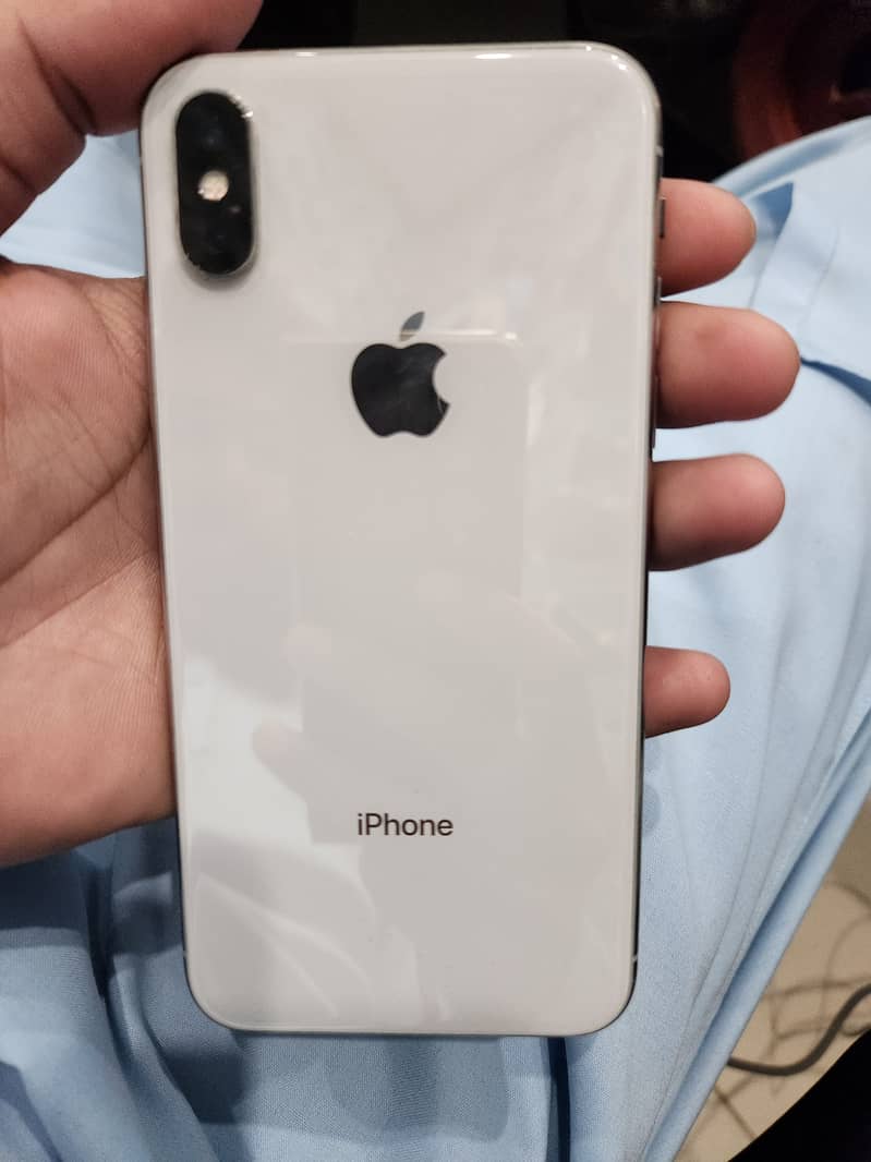 Apple iPhone X 3