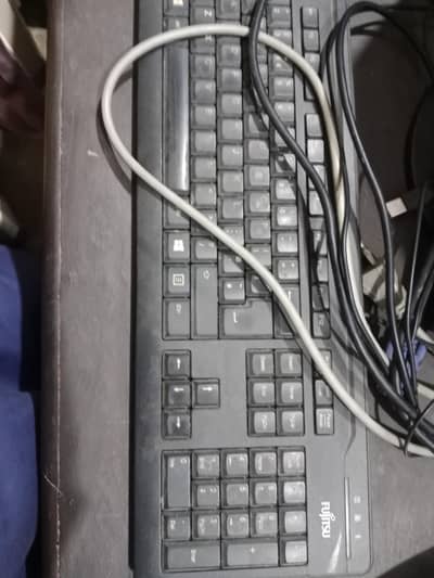 LCD keyboard mouse pentium