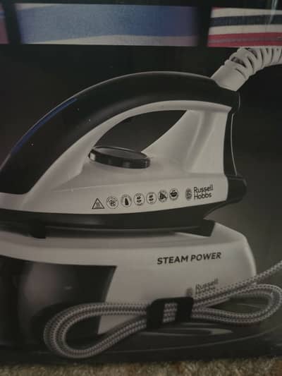 Selling brand new steam iron ( imported)