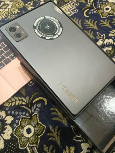 Lenovo legion y700 2023