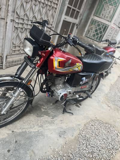 2022 model open file united 125 brand new condition
