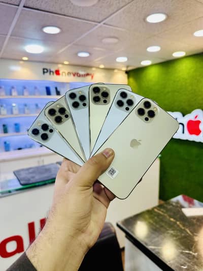 iPhone 12 , 12 Pro | PTA Approved | Waterpack | 10/10