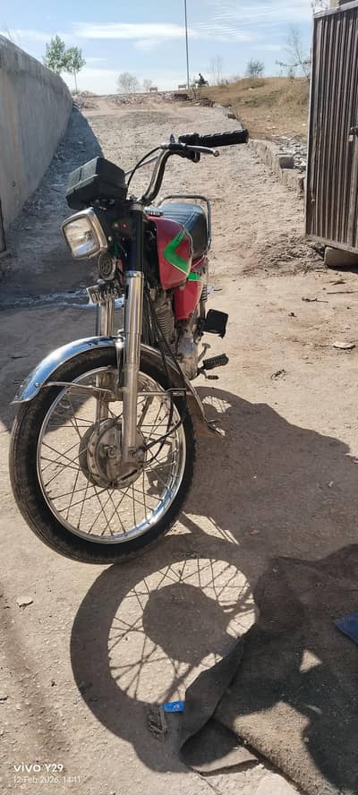 Honda 125 first owner one hand use