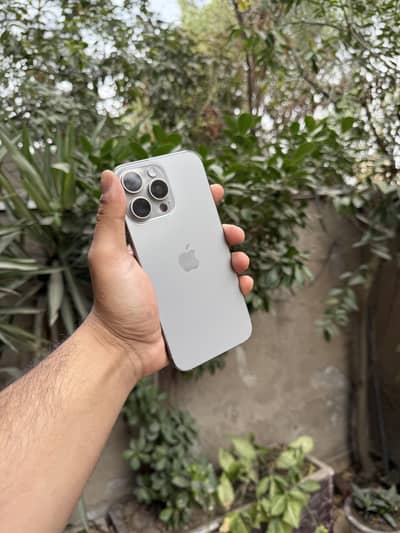 16 pro max jv 256GB 99 BH