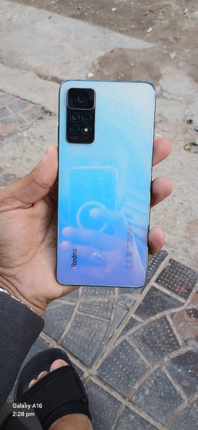 condition Full lush . . Without Box  8/128