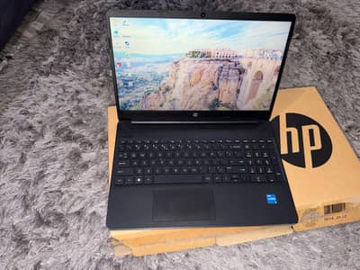 HP 15S-FQ5000NIA Laptop i3 12 gen