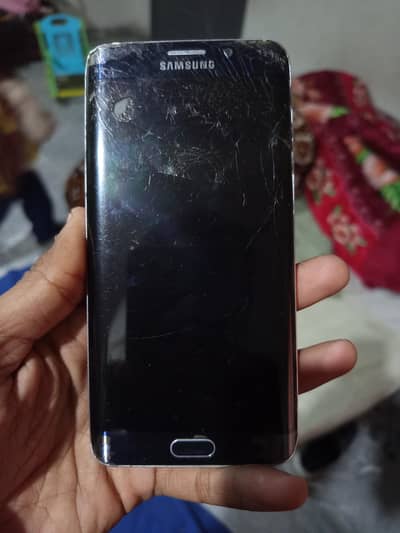 Samsung s6 edge plus Pta Approved 2 small Dot on screen