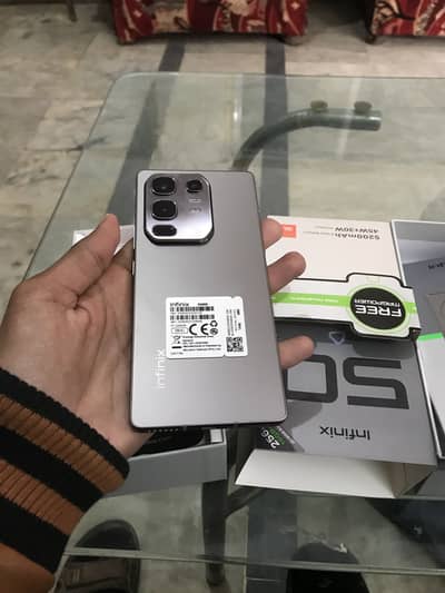 Ifinix note 50 full box full warrenty only box open