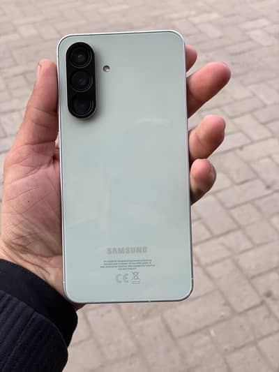 Samsung A56 5G 8/256gb