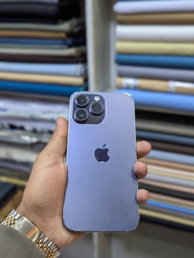 iphone 14 pro max jv. .