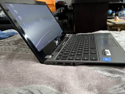 Acer Chromebook C740 4GB 128GB SSD – Excellent Condition – 22,000