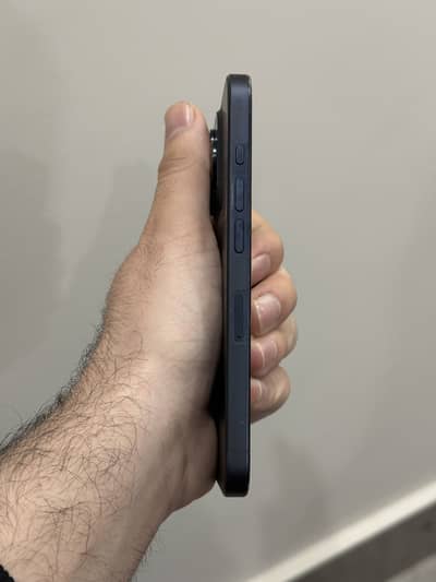 15pro 256 gb PTA APPROVED