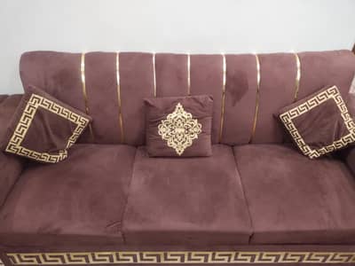 Luxury 6 Seater Sofa Set (3+2+1) – 5 Months Used – Like New