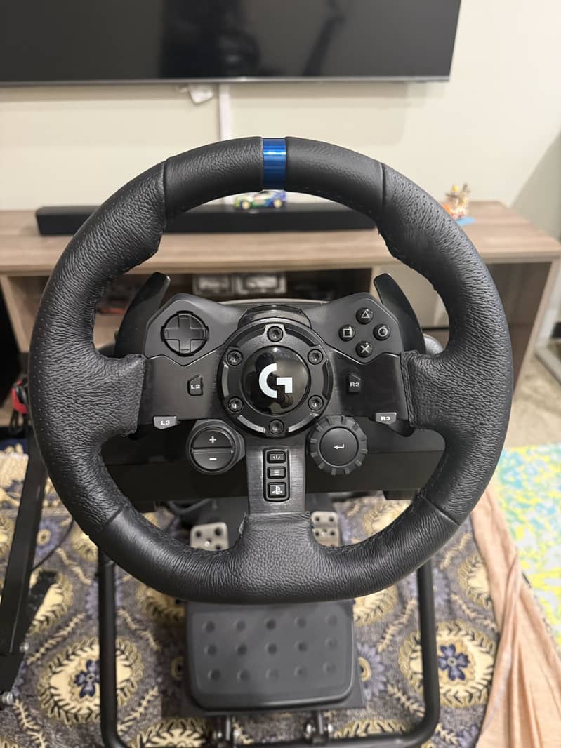 Logitech G923 Steering Wheel + Gear Shifter + Stand - Gaming Consoles ...