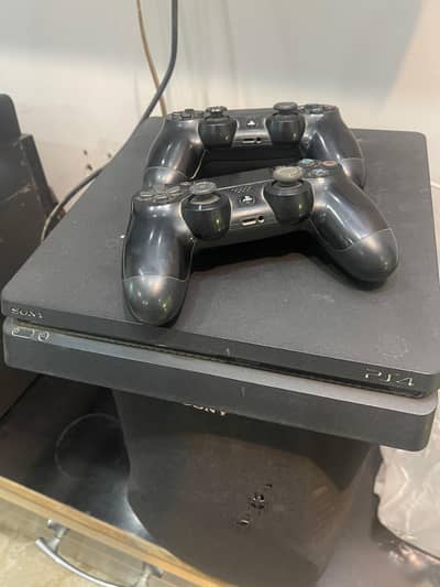 PS4 slim 500 gb with 3 controllers for sale