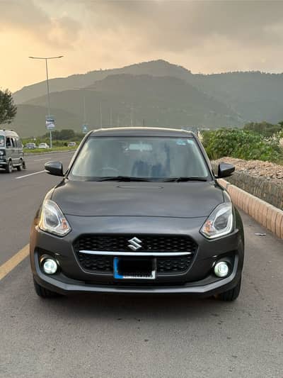 Suzuki Swift GLX CVT