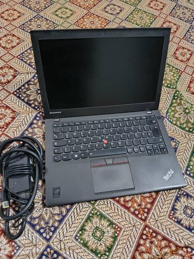 Core i5 5th | 8GB RAM | 256 SSD