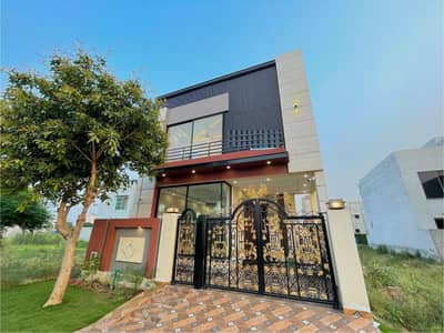 5 MARLA ELEGANT AND FULLY MAINTAINED SUPER HOT LOCATED BUNGALOW IS AVAILABLE IN THE BEST BLOCK OF DHA LAHORE.