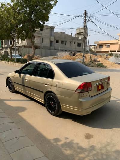 Honda Civic EXi 2001