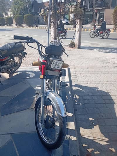 United 70cc Bike For Sale