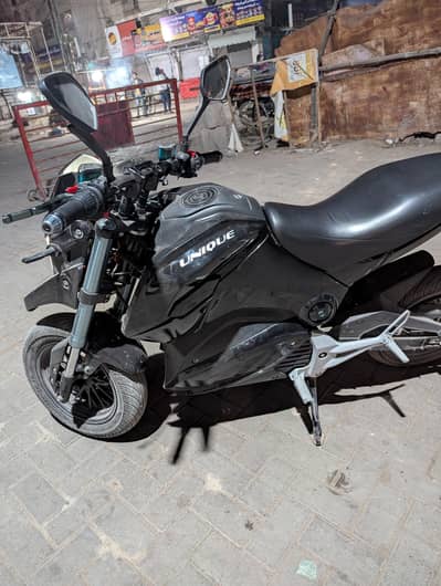 i am selling unique ev alpha