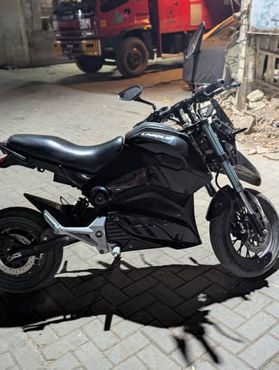 i am selling unique ev alpha