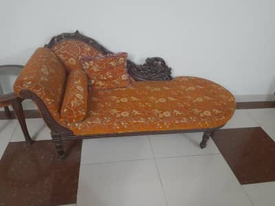 Diwan sofa