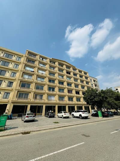 Commercial shop available for Rent hot location Serious Clint only