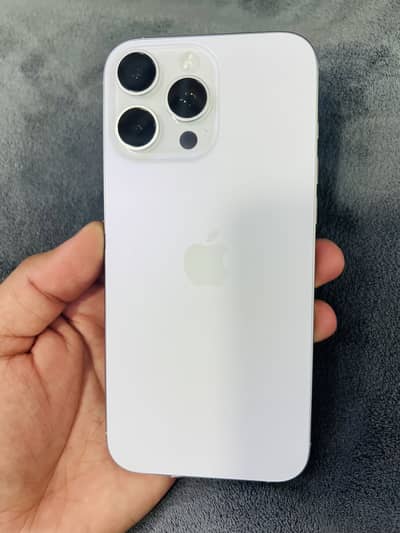 iPhone 16 pro max Jv non pta 1tb  100%health 80 cycle count 10/10