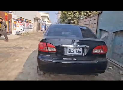 2007 model black toyota corrolla for sale