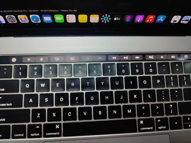 MacBook pro 2016 9