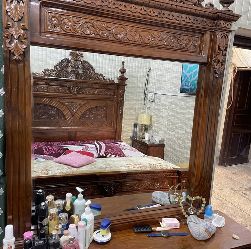 Wardrobe , Dressing Table , Center Table 5